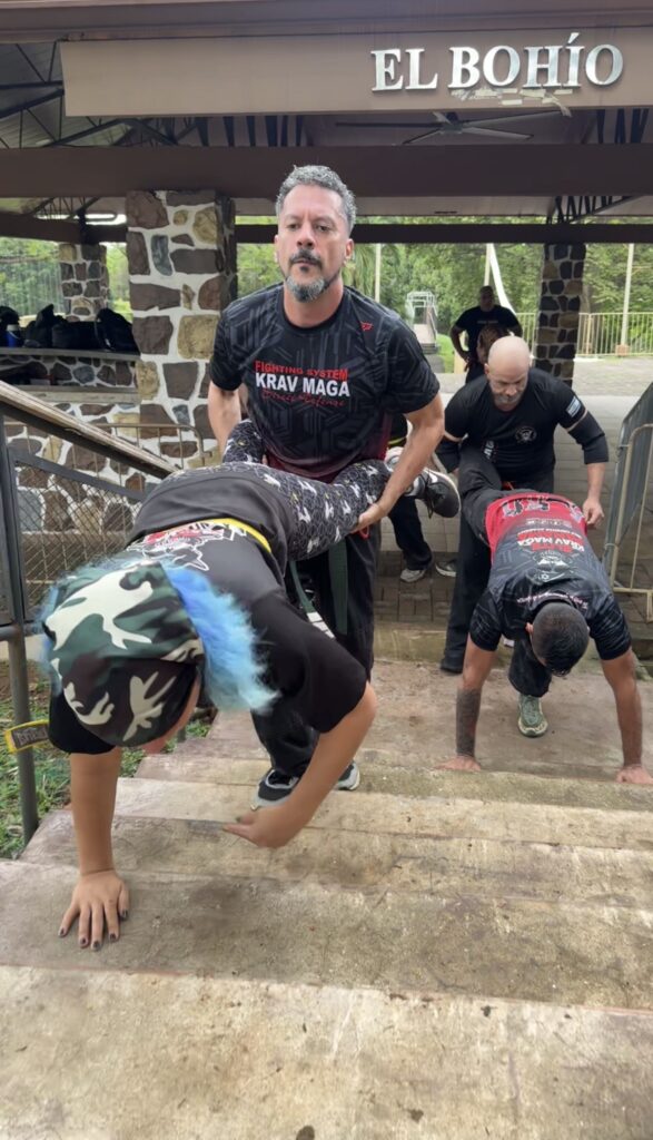 Ascenso de Krav Maga y Defensa personal en Panamá: Una Prueba de Resistencia, Técnica y Carácter 3 Defensa Personal Panamá